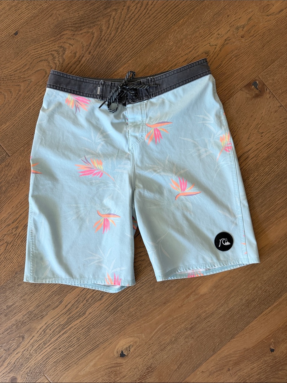 Quiksilver Men’s Pale Blue Boardshorts with Pink Floral Accents